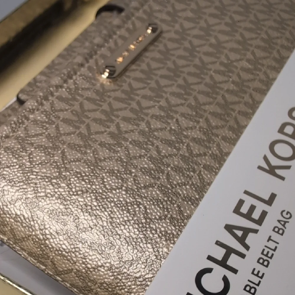 Michael Kors Metallic Adjustable Belt Bag in Gift Box